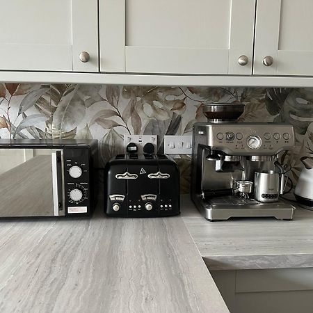 Stunning 2 Bedroom Apartment Glasgow Ngoại thất bức ảnh